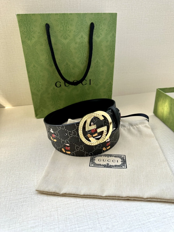 グッチベルト激安内部構造